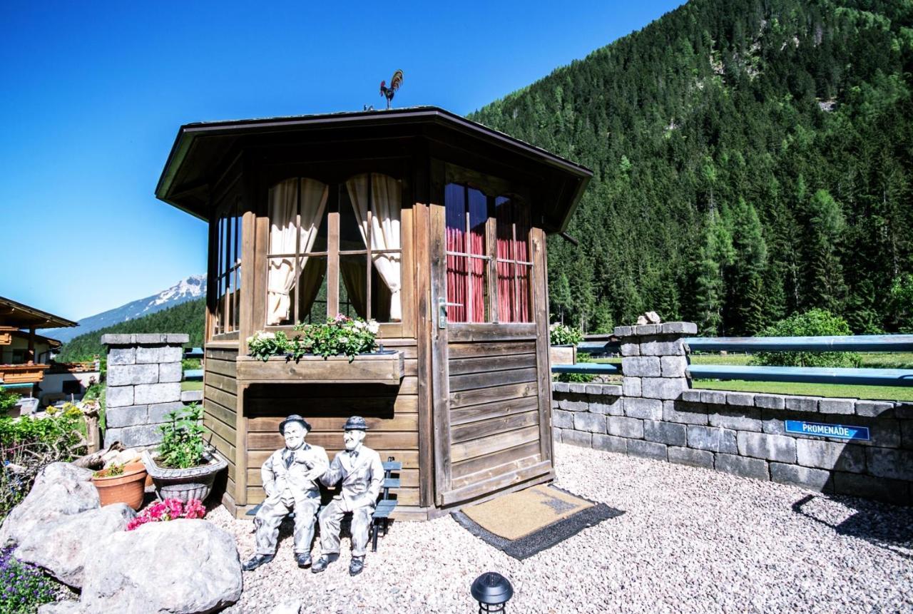 Ferienwohnung Haus Wulfenia Neustift im Stubaital Exterior foto