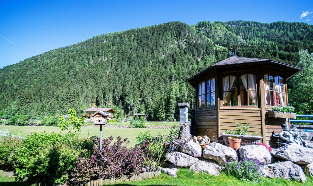 Ferienwohnung Haus Wulfenia Neustift im Stubaital Exterior foto