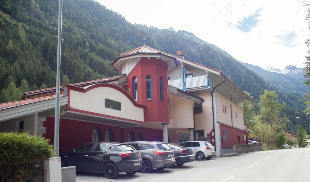 Ferienwohnung Haus Wulfenia Neustift im Stubaital Exterior foto